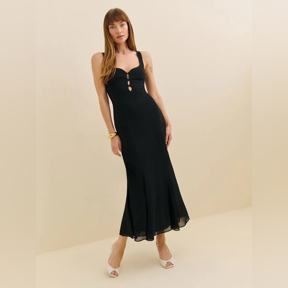 victorian black corset dress Clarisse Off-Shoulder Inspired L Color:Blue (0070) batch13 It zips up the Prints of Woman Modeling